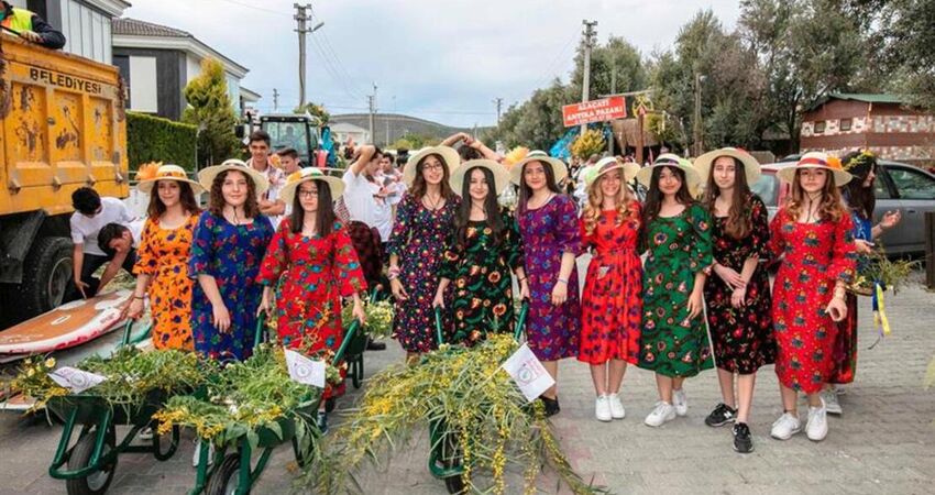 ALAÇATI OT FESTİVALİ TURU