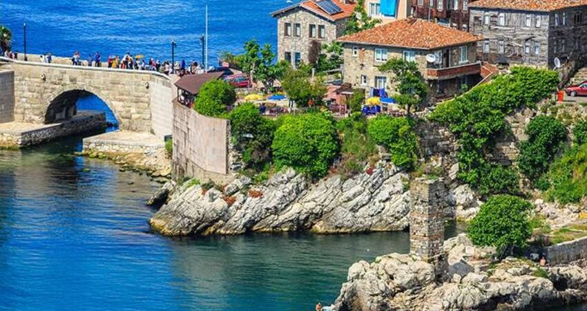 AMASRA HAFTA SONU  KONAKLAMALI