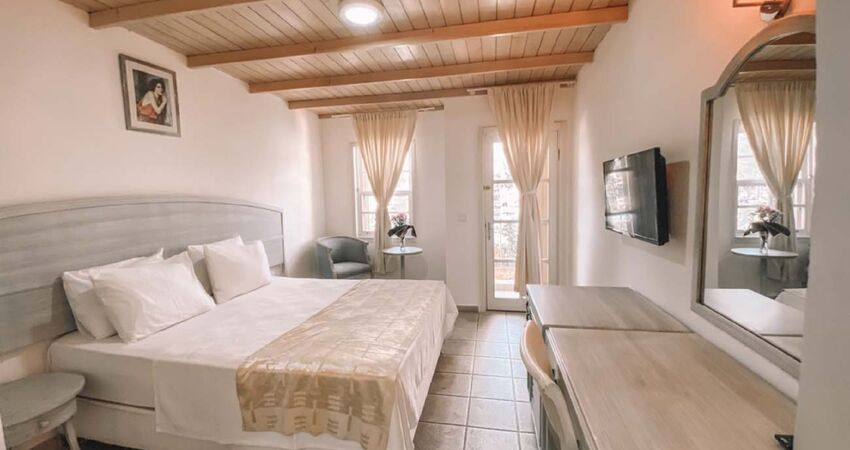ÇEŞME - BODRUM – GÖKOVA TURU