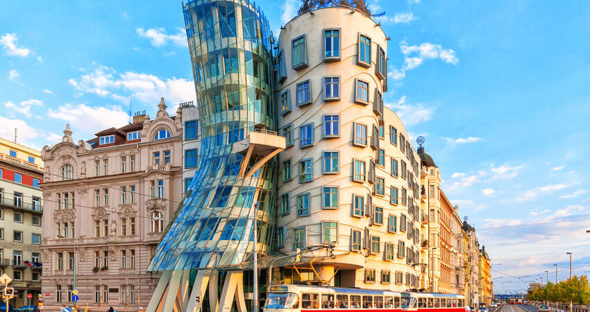 Prag Turu