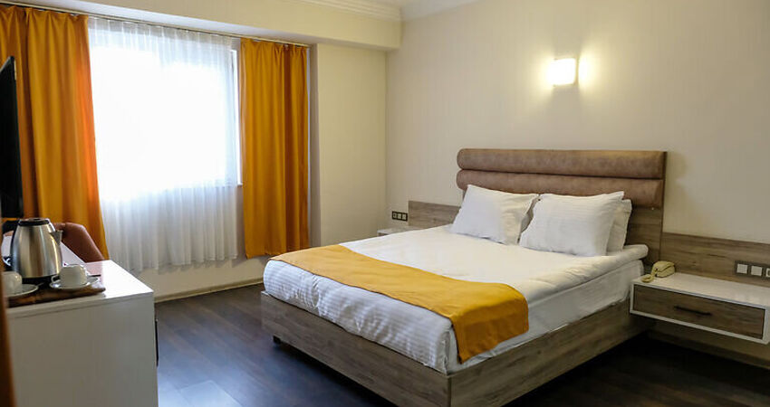 ANATOLIA OTEL / ERCİYES KAYAK TURU 2 GECE KONAKLAMALI 2 TAM GÜN