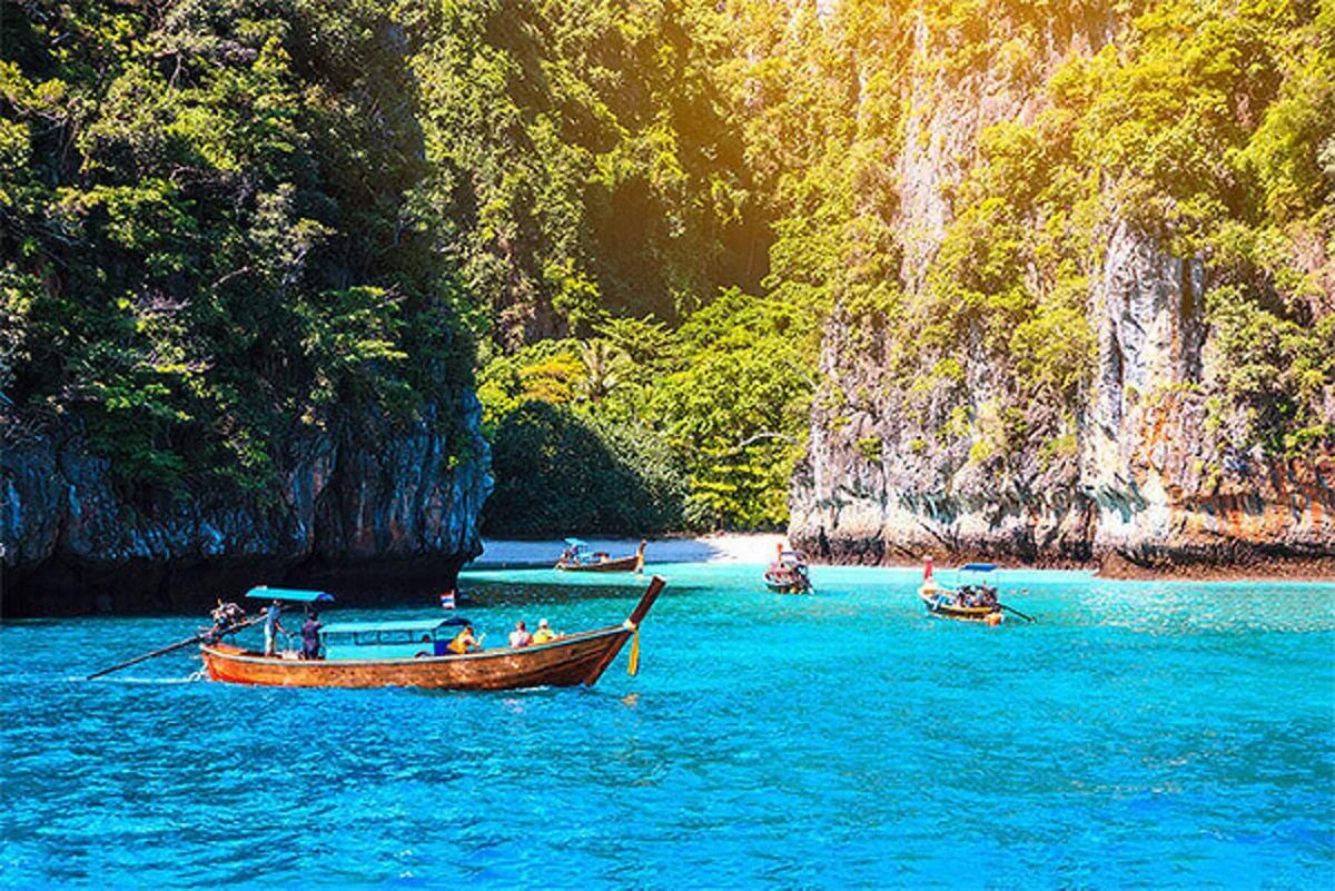 ELEGANT BANGKOK & PHUKET & PATTAYA TURU