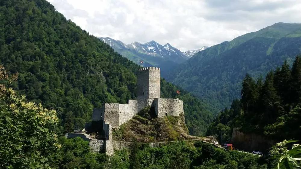 UÇAKLI DOĞU KARADENİZ YAYLALAR VE BATUM TURU 4 GECE KONAKLAMALI 5 GÜN (EKSTRA TUR YOK)