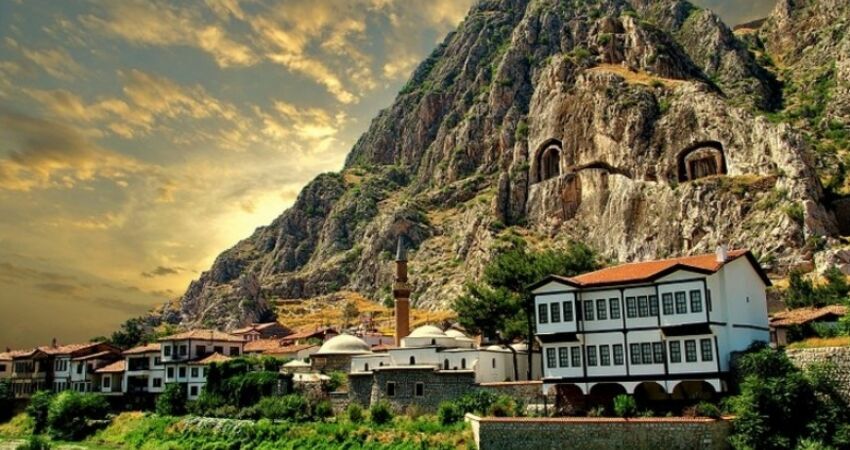 AMASYA / ALACAHÖYÜK / HATTUŞAŞ / BALLICA MAĞARASI / BORABOY GÖLÜ TURU