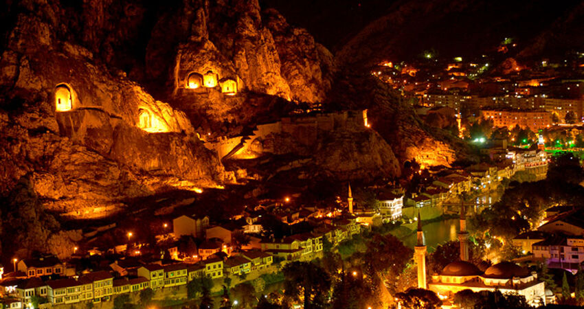 AMASYA / ALACAHÖYÜK / HATTUŞAŞ / BALLICA MAĞARASI / BORABOY GÖLÜ TURU
