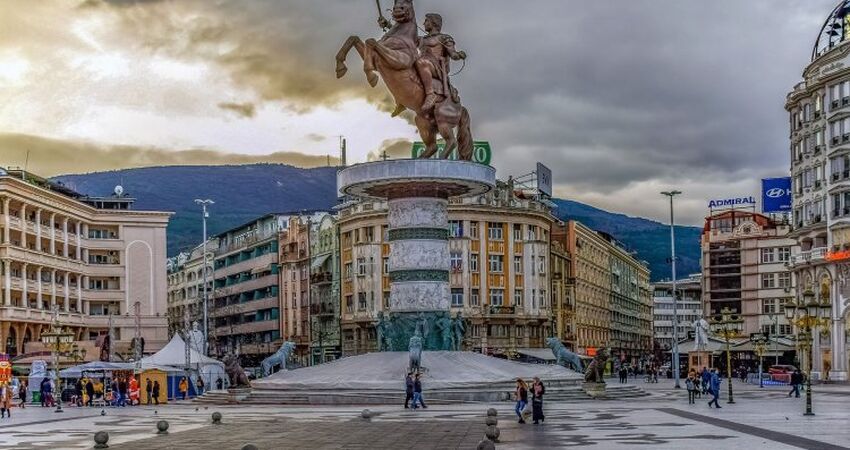 UÇAKLI 6 GECE 7 GÜN BALKAN TURU PRİŞTİNE BAŞLANGIÇ