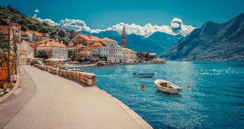 Ankara Hareketli Budva Turu