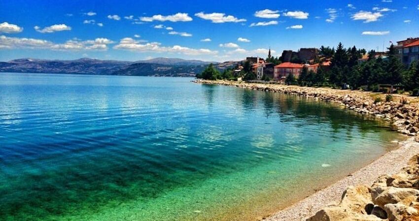 LAVANTA BAHÇELERİ / SALDAGÖLÜ / İNSUYU MAĞARASI / SAGALOSSOS ANTİK KENTİ / EĞİRDİR TURU