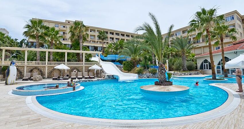 Oscar Resort Hotel