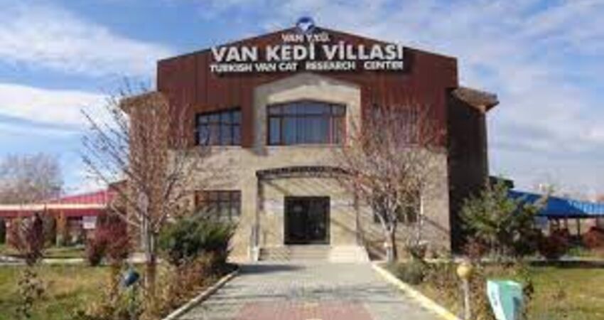 VAN GÖLÜ EKSPRESİ İLE TRENLİ BÜYÜK DOĞU TURU